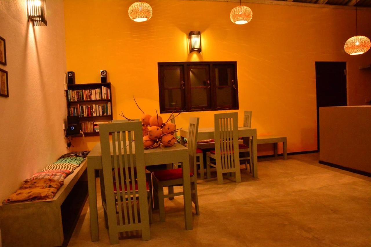 View Guesthouse & Bistro At Goyambokka Tangalle Kültér fotó