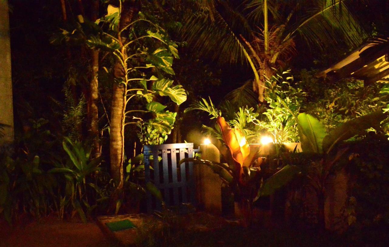 View Guesthouse & Bistro At Goyambokka Tangalle Kültér fotó